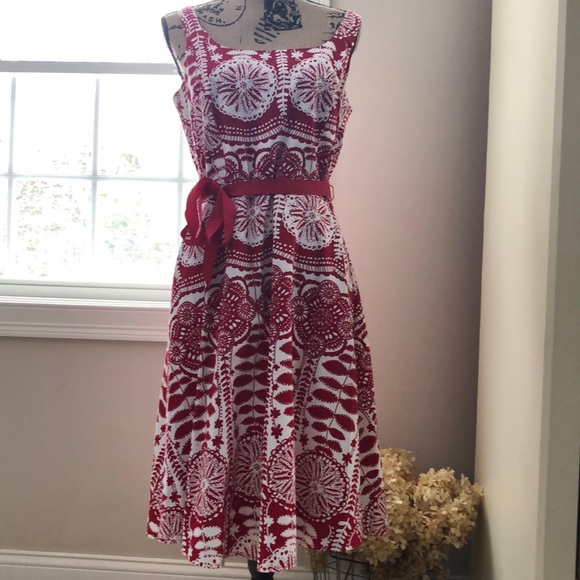 Red and white dress! Worn only a few times! - Picture 1 of 4